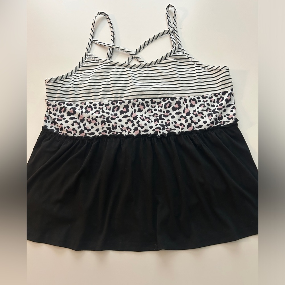 Women’s Tank Top Size XL Leopard print